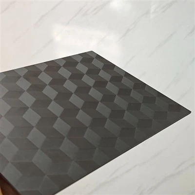 Kaj je pločevina iz ogljikovih vlaken s površino 3D učinka?